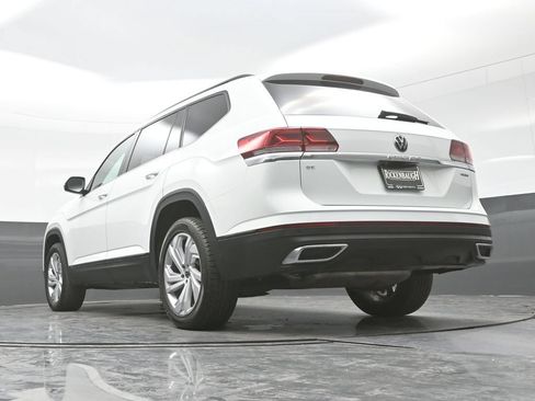 Used 2023 Volkswagen Atlas SE w/ Panoramic Sunroof Package AWD/4WD image 32