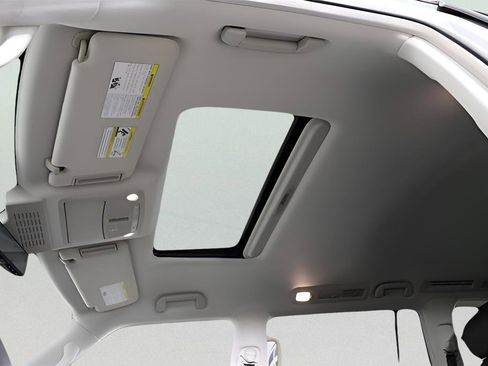 Used 2020 Nissan Armada Platinum w/ Cargo Package image 55