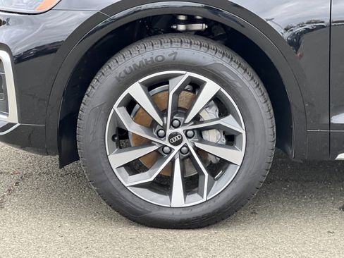 Certified 2025 Audi Q5 2.0T Premium image 24