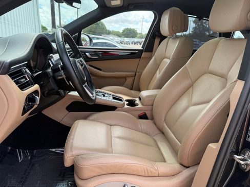 Used 2021 Porsche Macan S AWD/4WD image 21