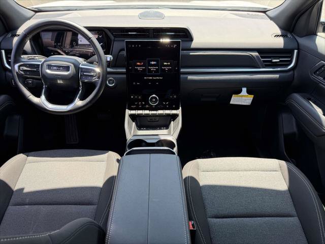 Used 2025 GMC Terrain Elevation AWD/4WD image 16