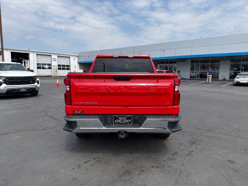 Used 2025 Chevrolet Silverado 1500 LT image 4