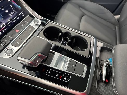 Certified 2026 Audi Q7 2.0T Premium Plus AWD/4WD image 37