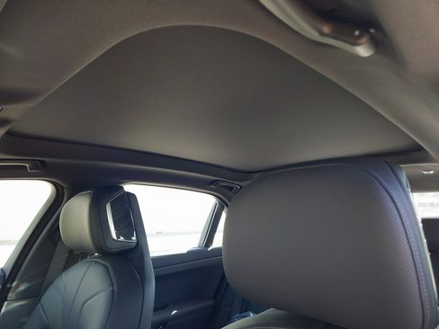 New 2026 BMW i7 eDrive50 w/ M Sport Package image 13