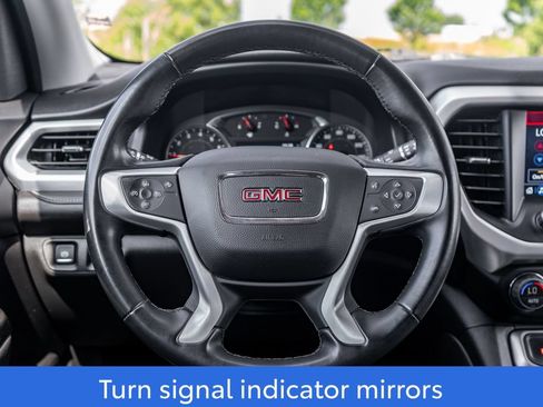 Used 2023 GMC Acadia SLT FWD image 16