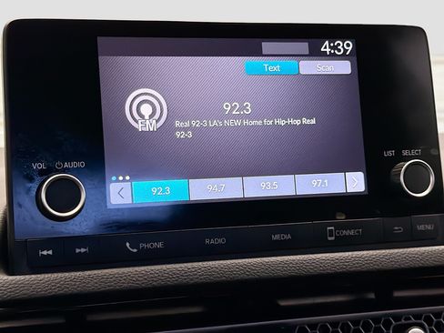 Used 2022 Honda Civic LX image 9