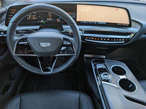 Certified 2024 Cadillac Lyriq Sport image 19