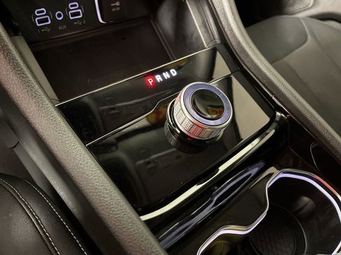 Used 2023 Jeep Grand Cherokee L Laredo w/ Luxury Tech Group I image 34