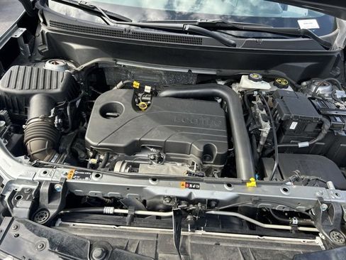 Used 2023 Chevrolet Equinox RS image 11