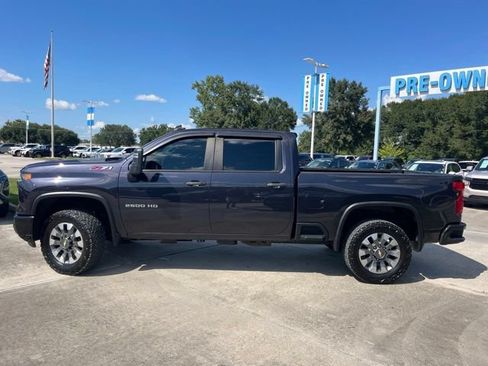 Used 2024 Chevrolet Silverado 2500 Custom w/ Custom Value Package AWD/4WD image 4