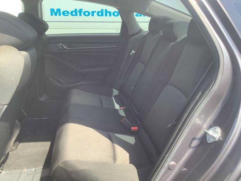 Used 2021 Honda Accord Hybrid image 13