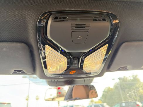 Used 2023 BMW M440i Coupe w/ Premium Package image 25