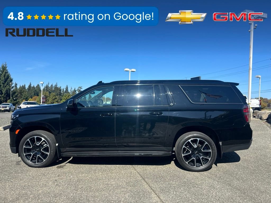 Used 2024 Chevrolet Suburban RST w/ Luxury Package AWD/4WD image 5