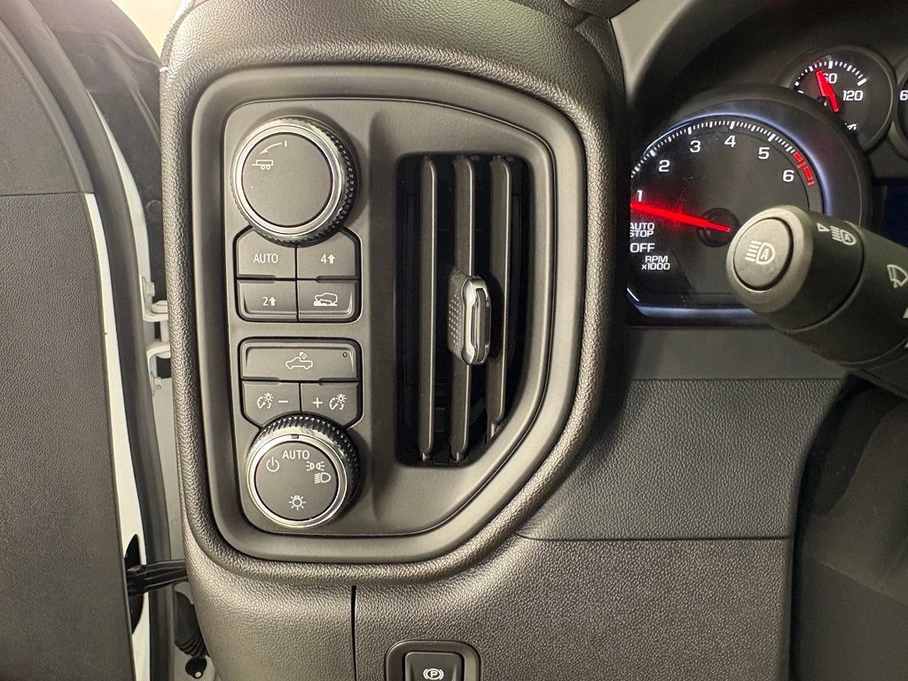 Certified 2024 GMC Sierra 1500 Pro w/ Pro Value Package AWD/4WD image 29