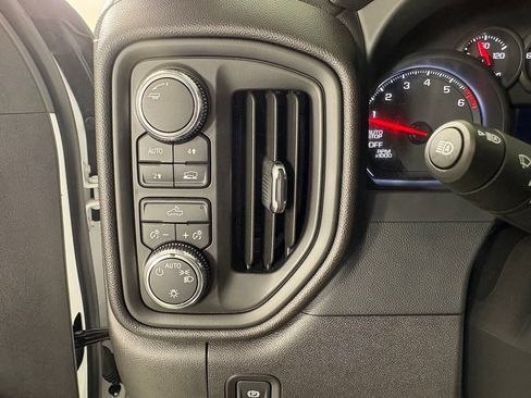 Certified 2024 GMC Sierra 1500 Pro w/ Pro Value Package AWD/4WD image 29