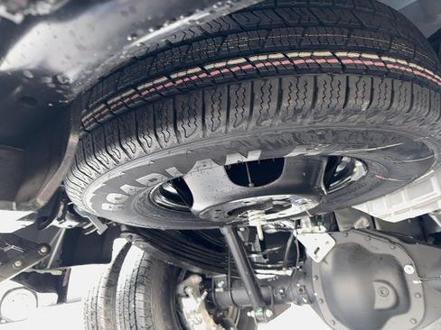 New 2026 RAM 3500 Tradesman AWD/4WD image 21