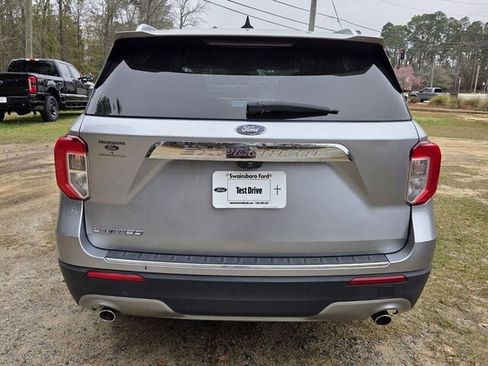 Used 2021 Ford Explorer Limited w/ Equipment Group 301A image 13