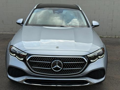 Used 2024 Mercedes-Benz E 450 4MATIC All-Terrain Wagon w/ Digital Light Package image 25