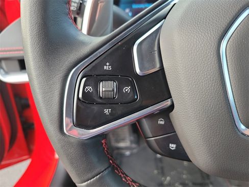 Used 2023 Chevrolet Corvette Stingray Coupe w/ Z51 Performance Package image 24