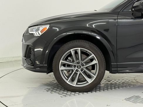 Certified 2023 Audi Q3 2.0T Premium w/ Black Optic Sport Package image 12