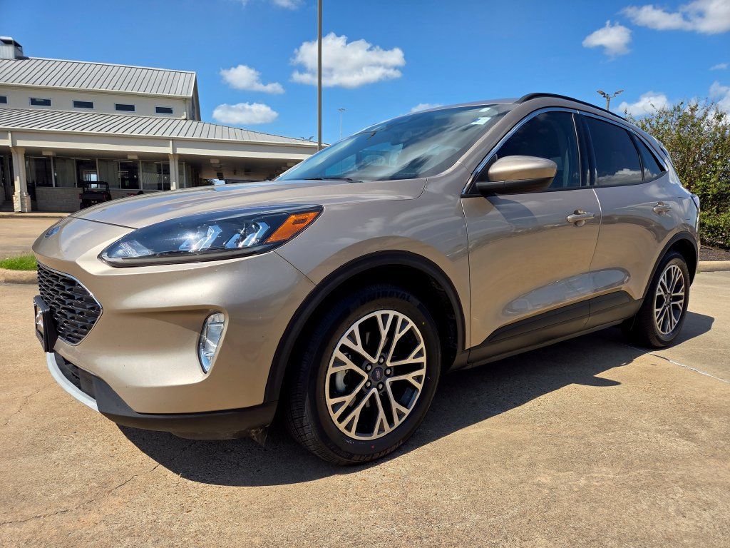 Certified 2020 Ford Escape SEL FWD image 1