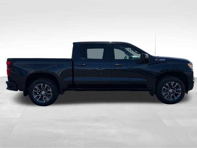 Used 2024 Chevrolet Silverado 1500 RST AWD/4WD image 8
