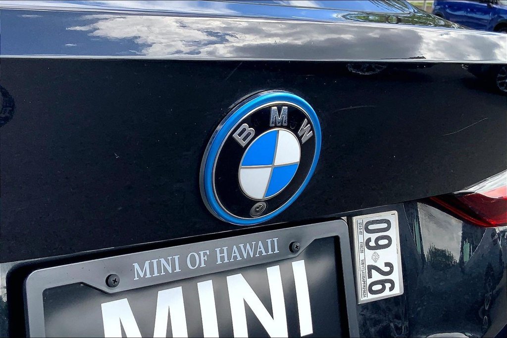 Used 2023 BMW i4 eDrive40 w/ Parking Assistance Package RWD image 30