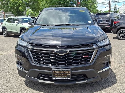 Certified 2023 Chevrolet Traverse RS AWD/4WD image 2