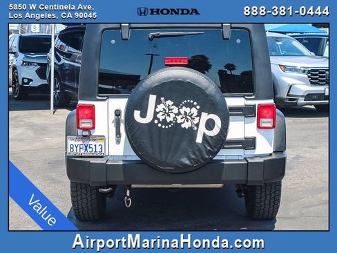 Used 2018 Jeep Wrangler Unlimited Sport S AWD/4WD image 16