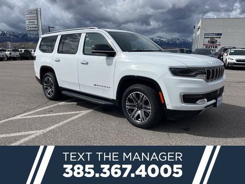 Used 2024 Jeep Wagoneer Series II w/ Flexible Seating Group image 1