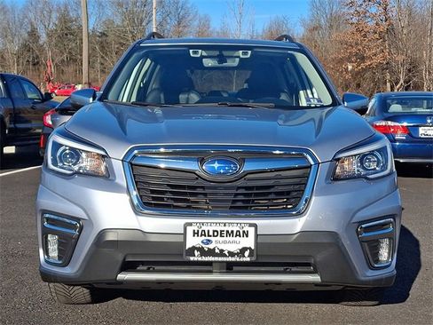 Used 2019 Subaru Forester Touring image 2