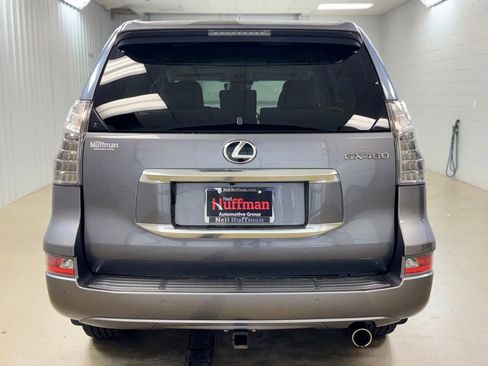 Used 2020 Lexus GX 460 Premium w/ Premium Package AWD/4WD image 6