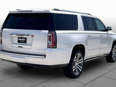 Used 2019 GMC Yukon XL Denali w/ Denali Ultimate Package RWD image 13
