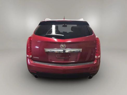 Used 2011 Cadillac SRX Luxury image 3