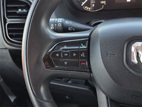 Used 2023 RAM ProMaster 2500 image 21