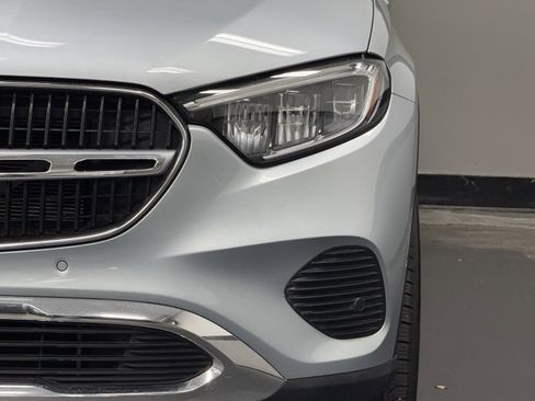 Certified 2024 Mercedes-Benz GLC 300 image 8