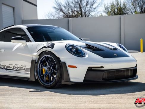 Used 2025 Porsche 911 GT3 RS image 74