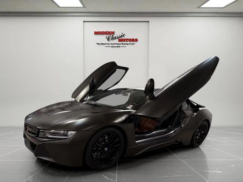 Used 2019 BMW i8 Coupe AWD/4WD image 4