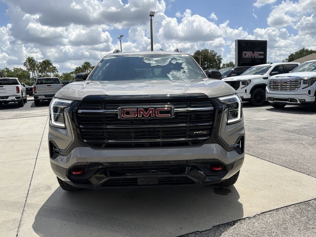 New 2027 GMC Terrain AT4 w/ Technology Package II AWD/4WD image 8
