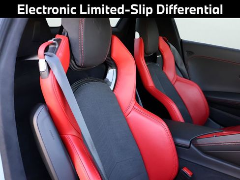 Used 2023 Chevrolet Corvette Stingray Premium Conv w/ Z51 Performance Package image 19