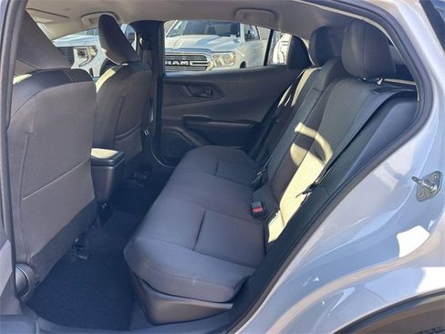 Used 2025 Toyota Prius LE image 23