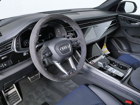 New 2026 Audi RS Q8 performance image 4