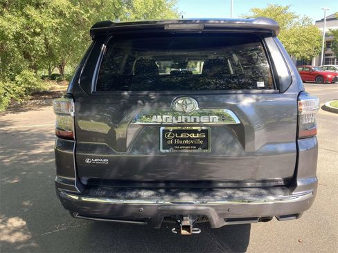 Used 2022 Toyota 4Runner Limited image 3