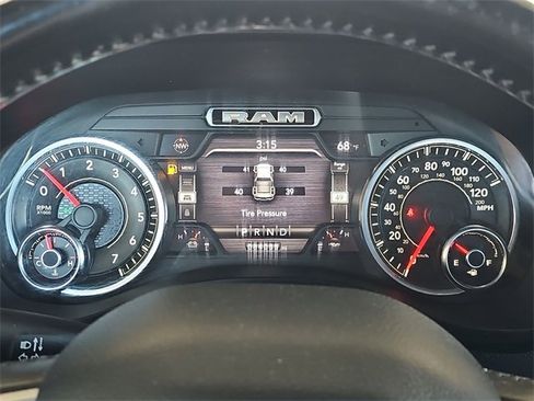 Used 2021 RAM 1500 Big Horn image 10