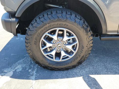 Certified 2025 Ford Bronco Badlands AWD/4WD image 6