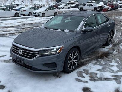 Used 2021 Volkswagen Passat 2.0T SE