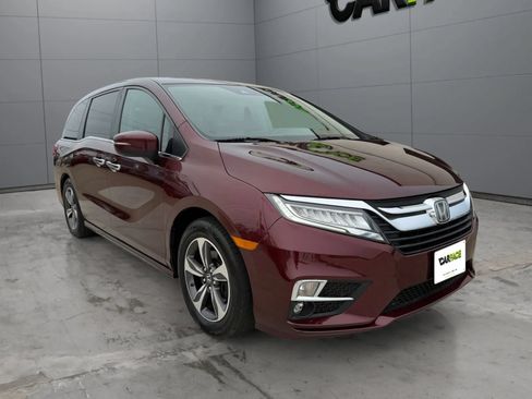 Used 2018 Honda Odyssey Touring image 4