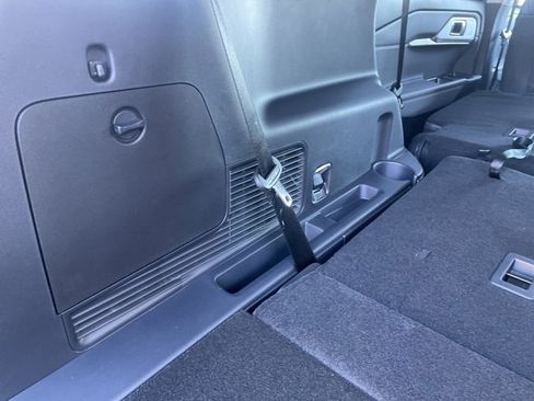 New 2026 Ford Explorer Active w/ Active Comfort Package image 66