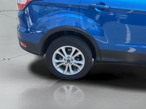 Used 2017 Ford Escape SE FWD image 35