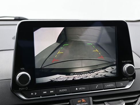 Used 2024 Nissan Altima 2.5 SR image 16